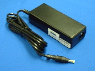 HP 338136-001 power adapter/inverter Indoor
