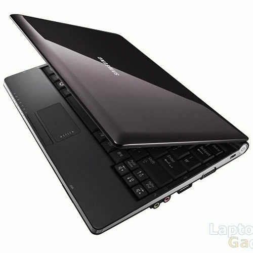 Samsung N NC10-KA05 Intel Pentium Mobile N270 Netbook – image 3