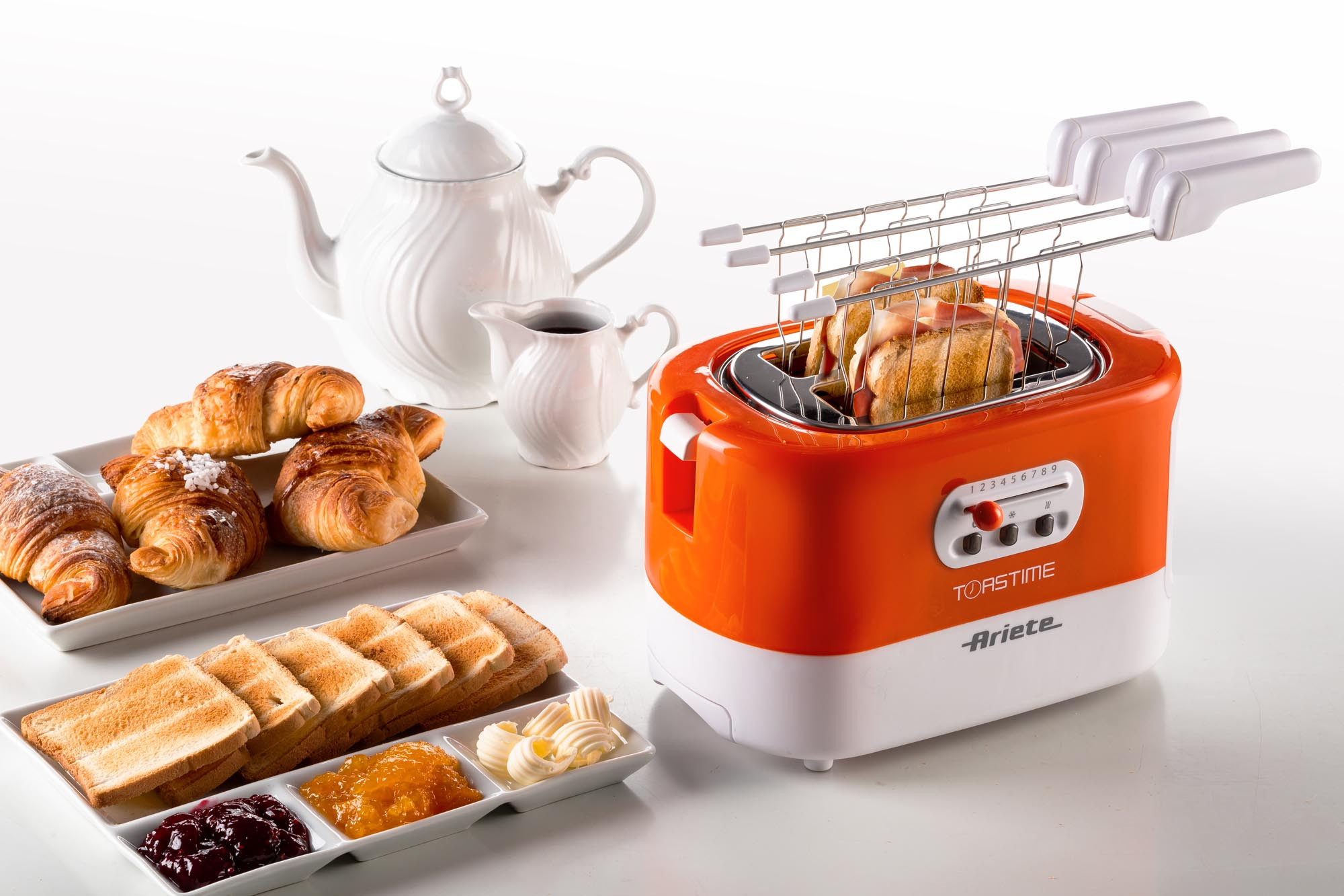 Ariete 159 Toastime - Toaster with Tongs for 2 slices of bread - 9 Degrees of Browning - 700 Watt - White and Orange – image 8