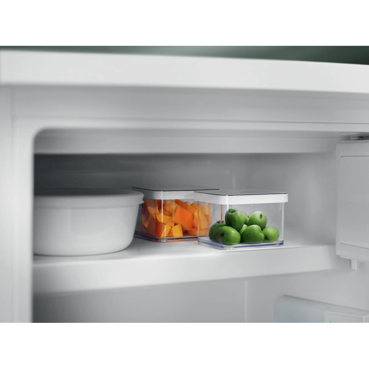 Electrolux LXB1SE11W0 combi-fridge Freestanding – image 7