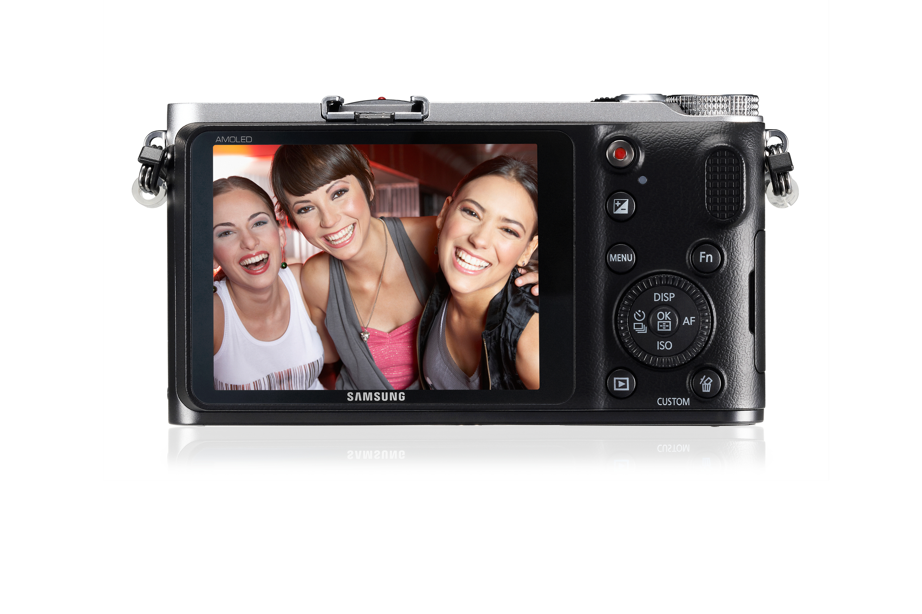 Samsung 210 + 18-55mm – image 2