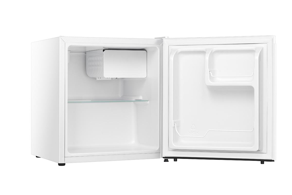 Hisense RR58D4AWF combi-fridge Freestanding – image 4