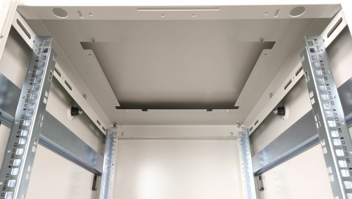Equip Dynamic Flex 19' Cabinet, 16U – image 4
