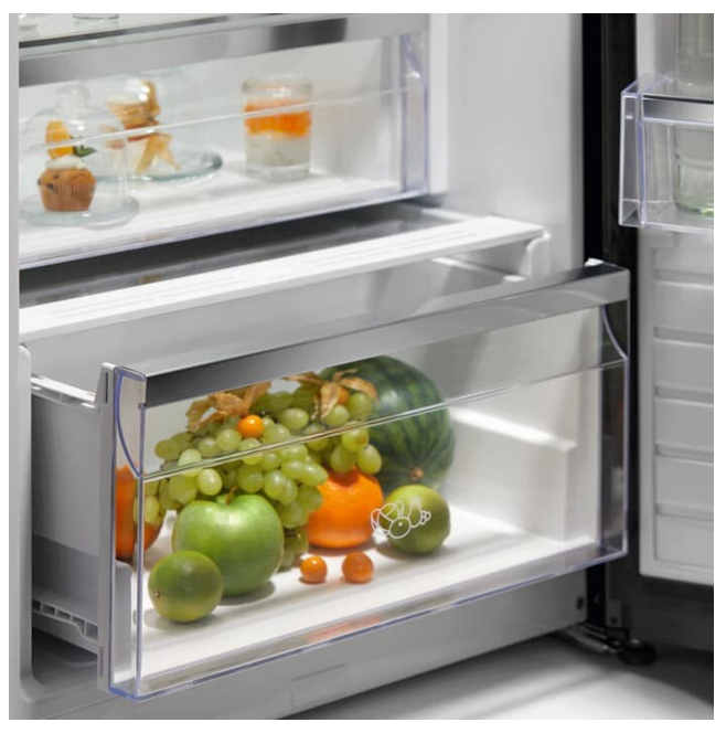 Electrolux LRT7ME39W fridge Freestanding – image 3