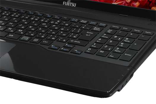Fujitsu LIFEBOOK WA1/R Intel® Celeron® 2950M Laptop – image 4