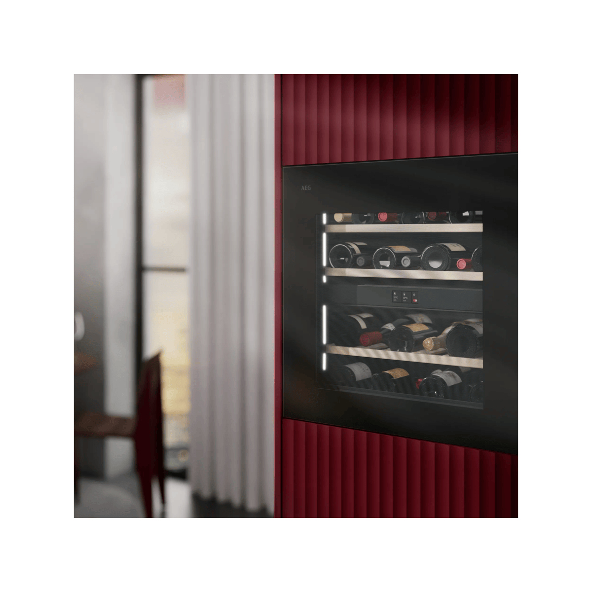 AEG AWCD280B6B Built-in Black 26 bottle(s) – image 9