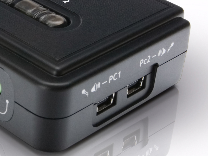 Conceptronic 2 ports USB KVM Switch w/ audio – image 6