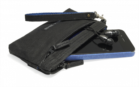 Golla Swiss mobile phone case Pouch case Black – image 2