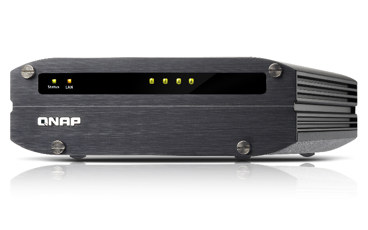 QNAP IS-400 PRO – image 8