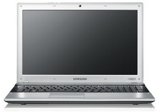 Samsung RF NP-RV518-S08UA laptop Intel® Pentium® B940 – image 1