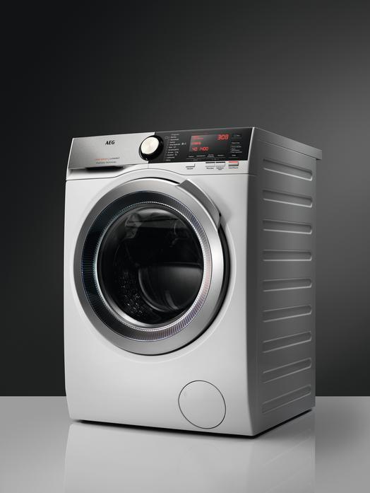 AEG L7FEC14SX washing machine Front-load – image 2