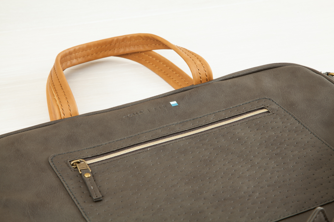 Golla CG218 laptop case – image 2