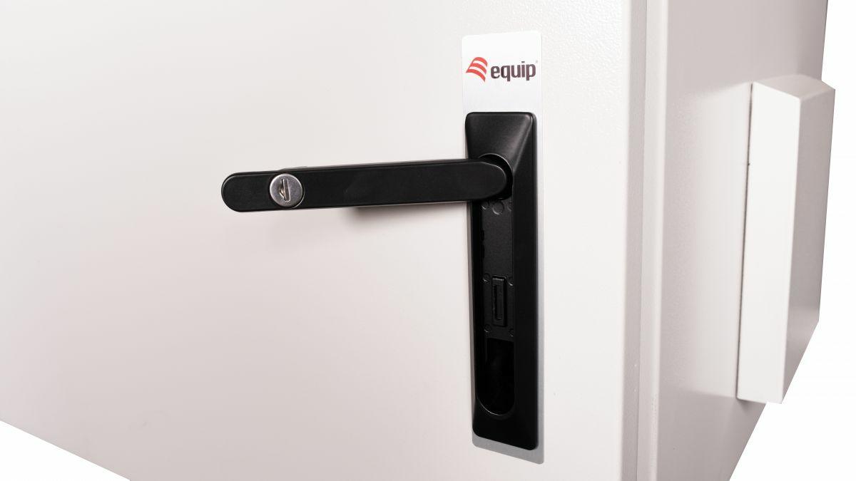 Equip Safe Outdoor 19' Cabinet, 07U – image 6