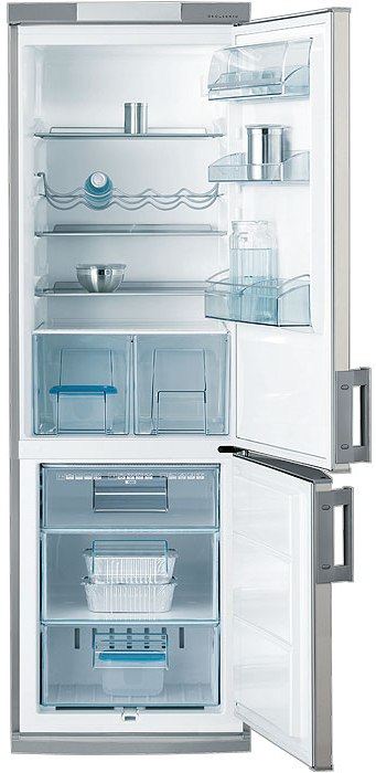 AEG S70366KG2 fridge-freezer Freestanding