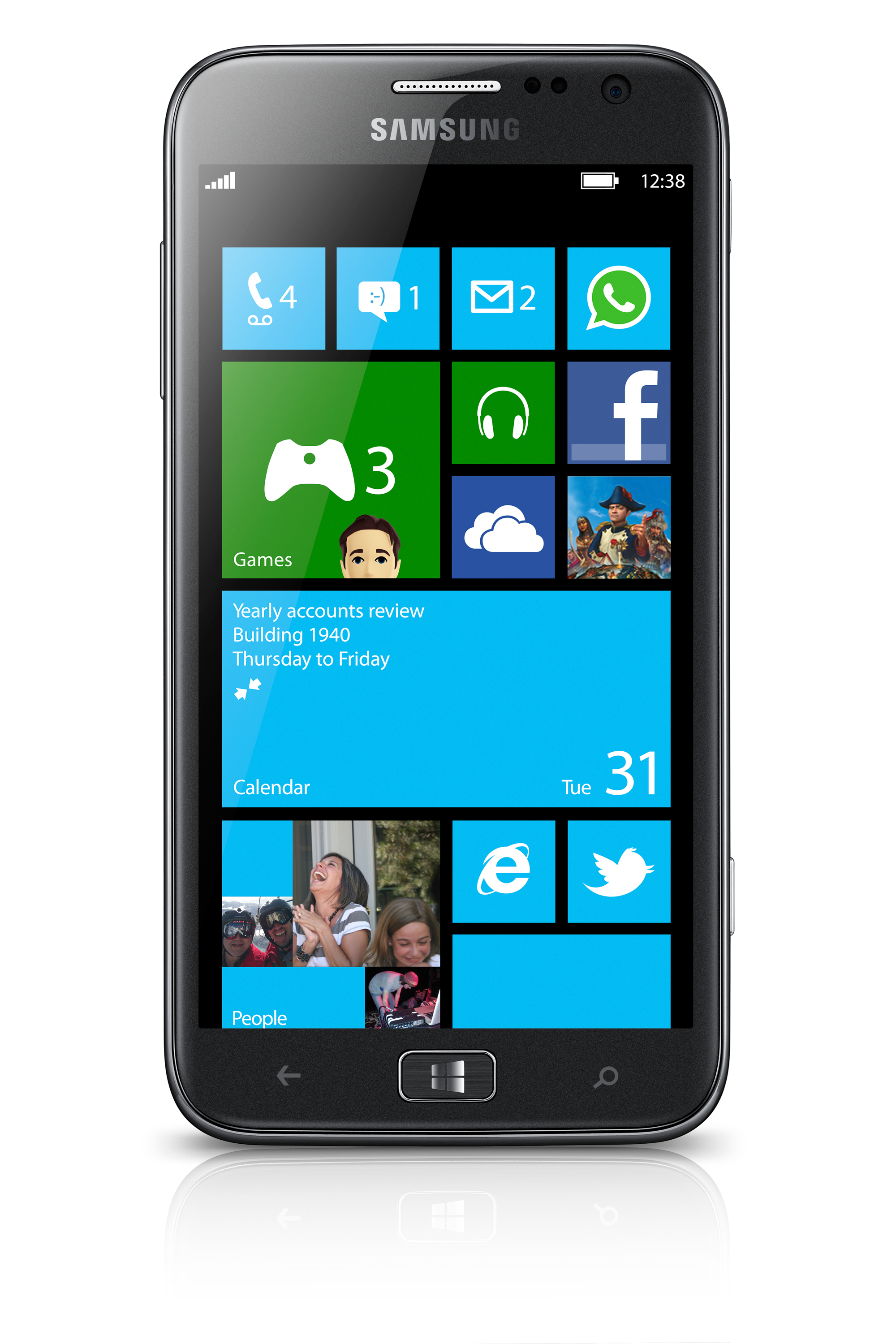 Samsung I8750 12.2 cm (4.8") Single SIM Windows Phone 8 3G Micro-USB B 1 GB 2300 mAh Silver – image 1