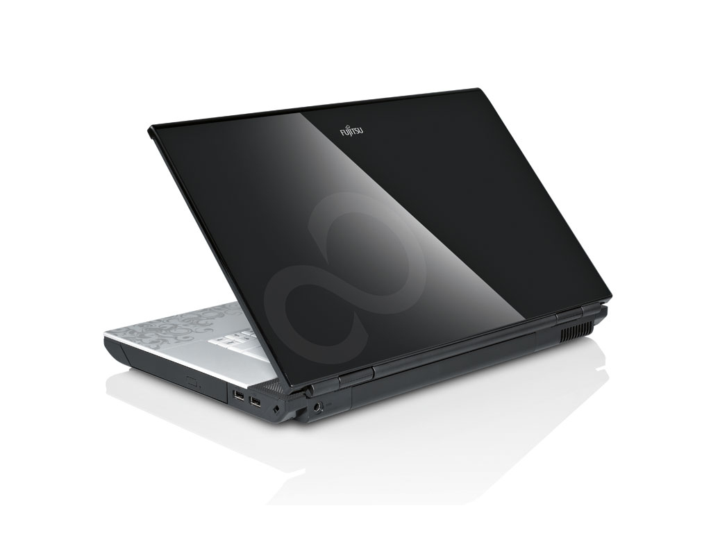 Fujitsu Amilo Pi 3560 – image 3