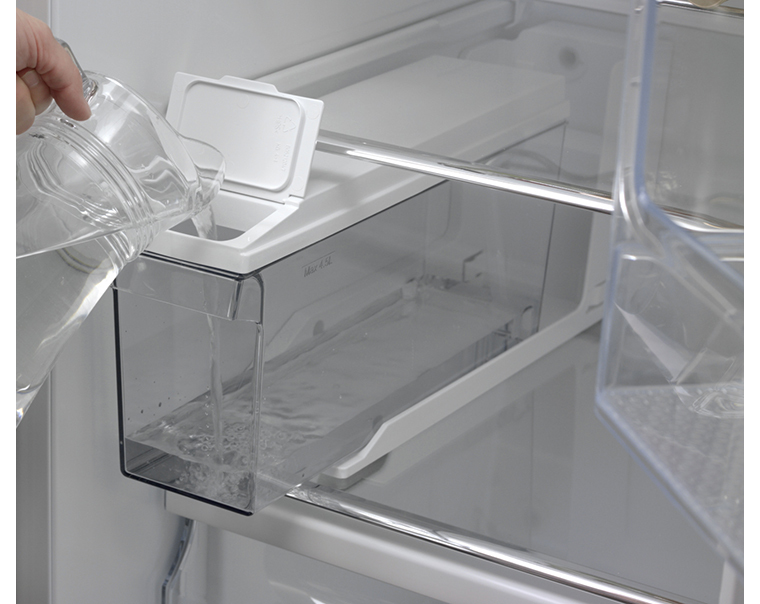 Hisense RS694N4BB1 side-by-side refrigerator Freestanding – image 7