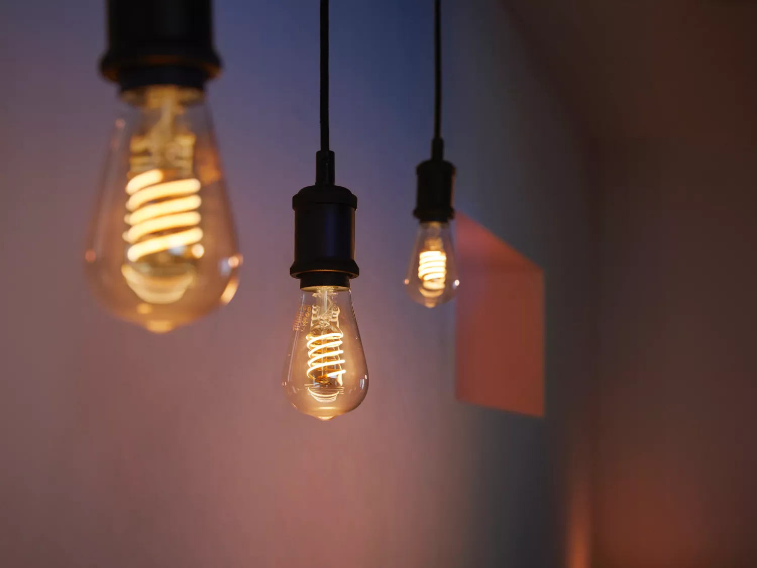 Philips by Signify Philips Hue White ST64 Edison – E27 smart bulb – image 3