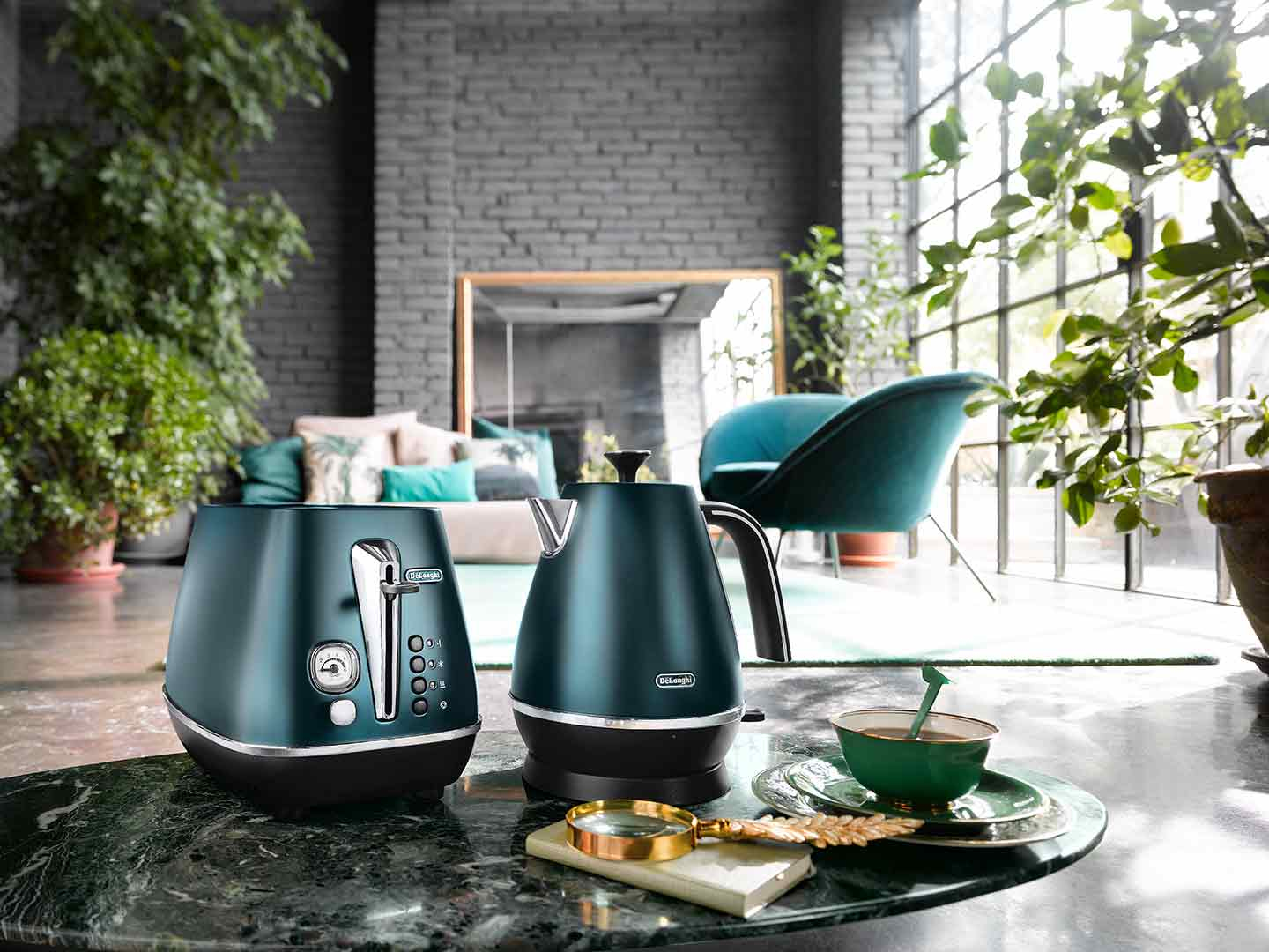 De’Longhi KBI2001.GR electric kettle – image 4
