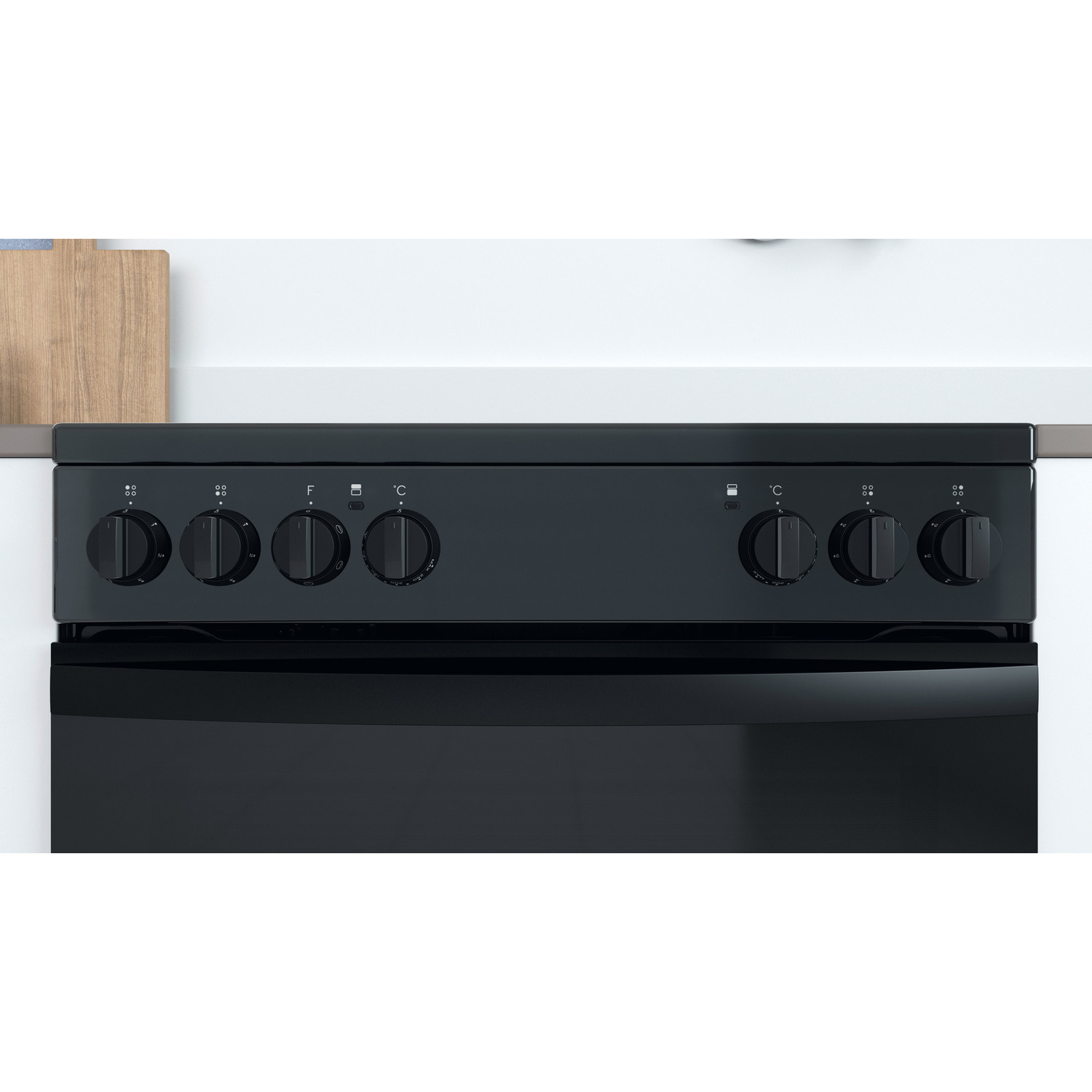 Indesit ID67V9KMB/UK cooker Freestanding cooker Electric Ceramic hob Black – image 5