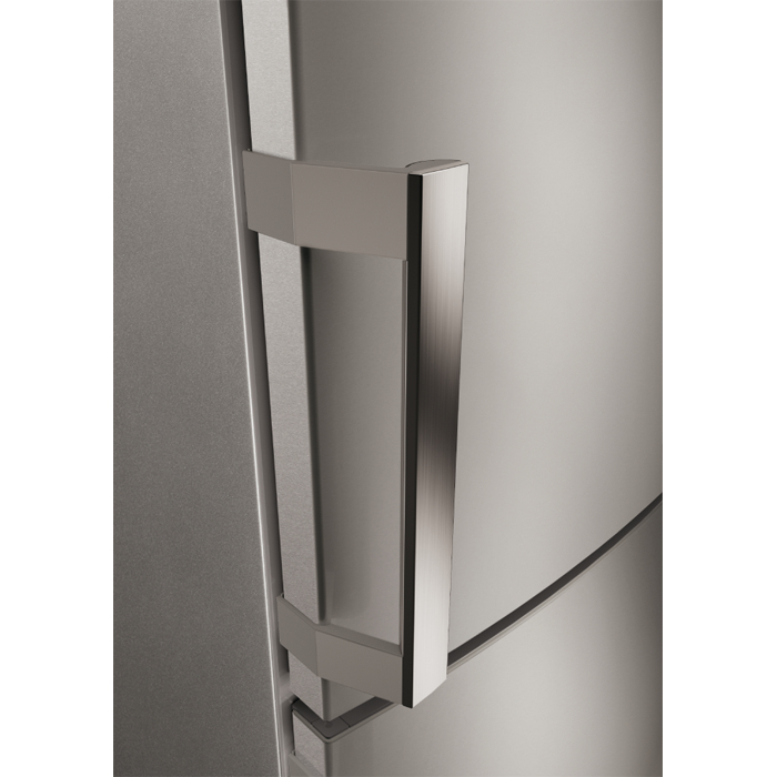 AEG S73939CNXF Freestanding – image 4