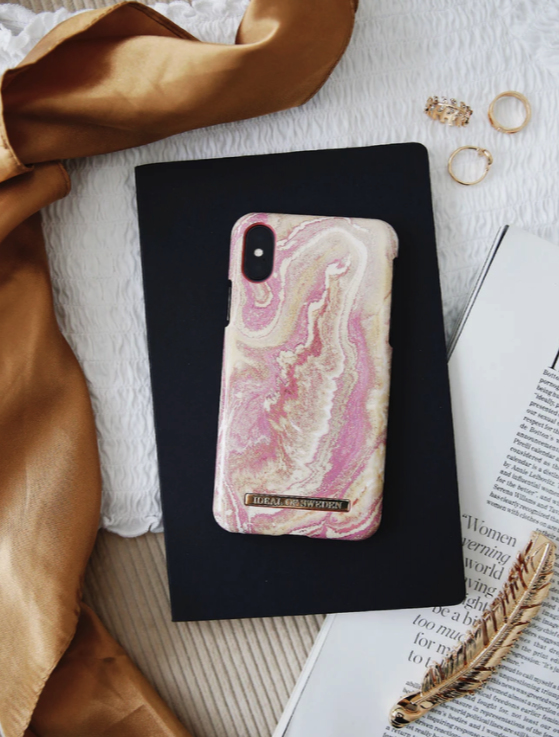 iDeal of Sweden Golden Blush Marble – image 4