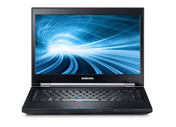 Samsung 4 400B4C-S01CH Intel® Core™ i5 i5-3210M Laptop