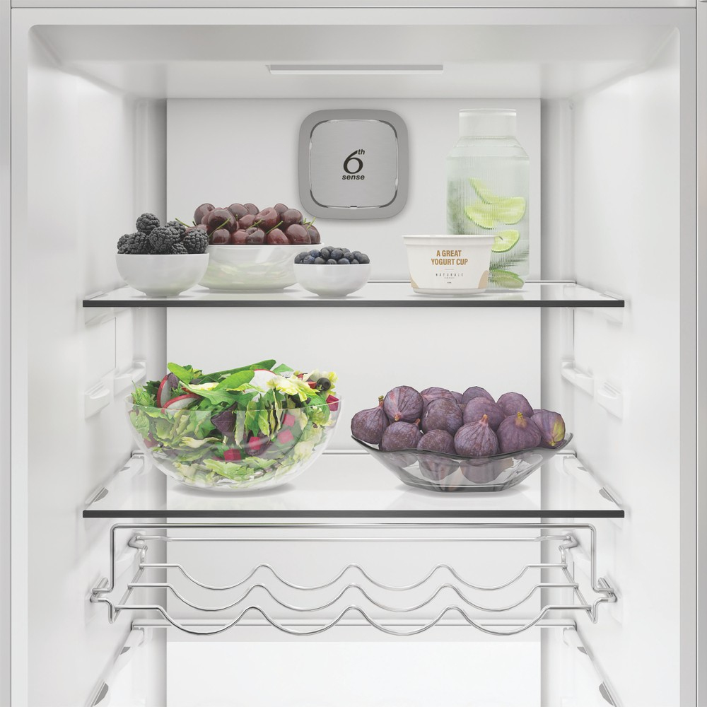 Whirlpool WHMLF6444W6E fridge Freestanding – image 5