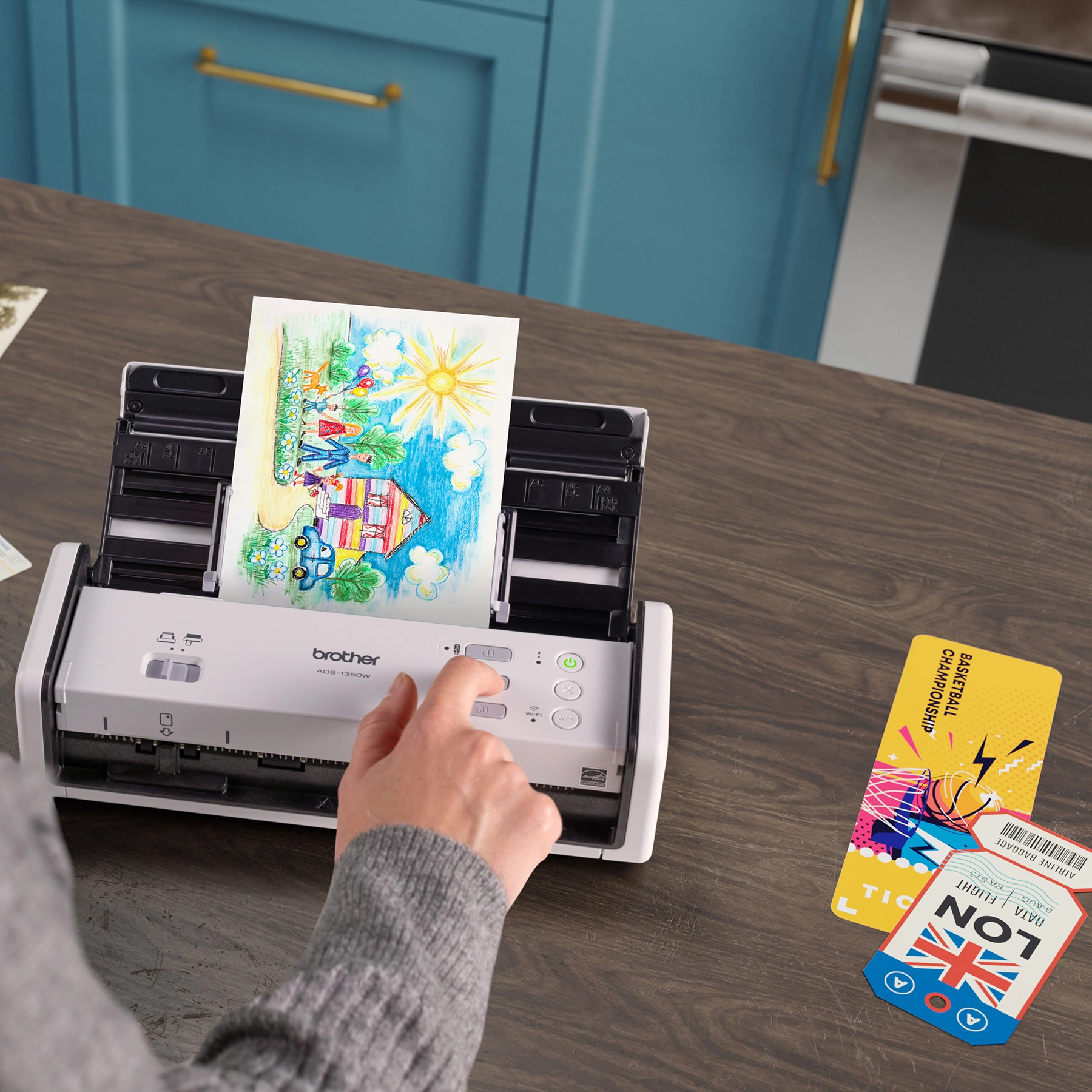 Brother ADS-1350W Sheet-fed scanner – image 4