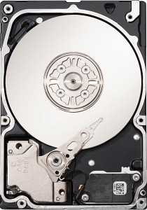 Seagate Savvio ST9600205SS внутренний жесткий диск 600 GB 10000 RPM 64 MB 2.5"