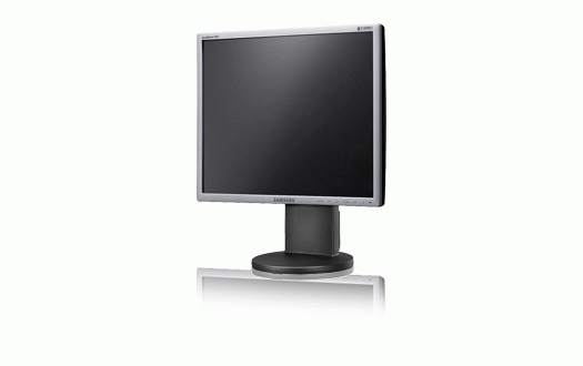 Samsung 943T computer monitor – image 2