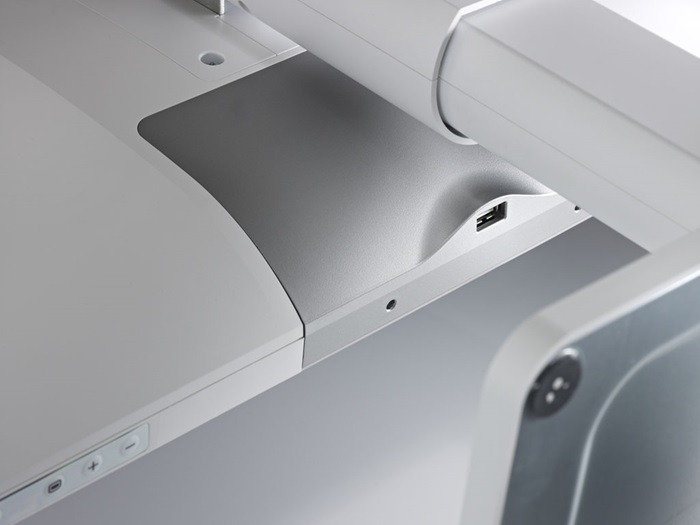 Barco Eonis 24" (MDRC-2224, Option WP) – image 7