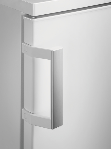 AEG RTS515E1AW fridge Freestanding – image 3