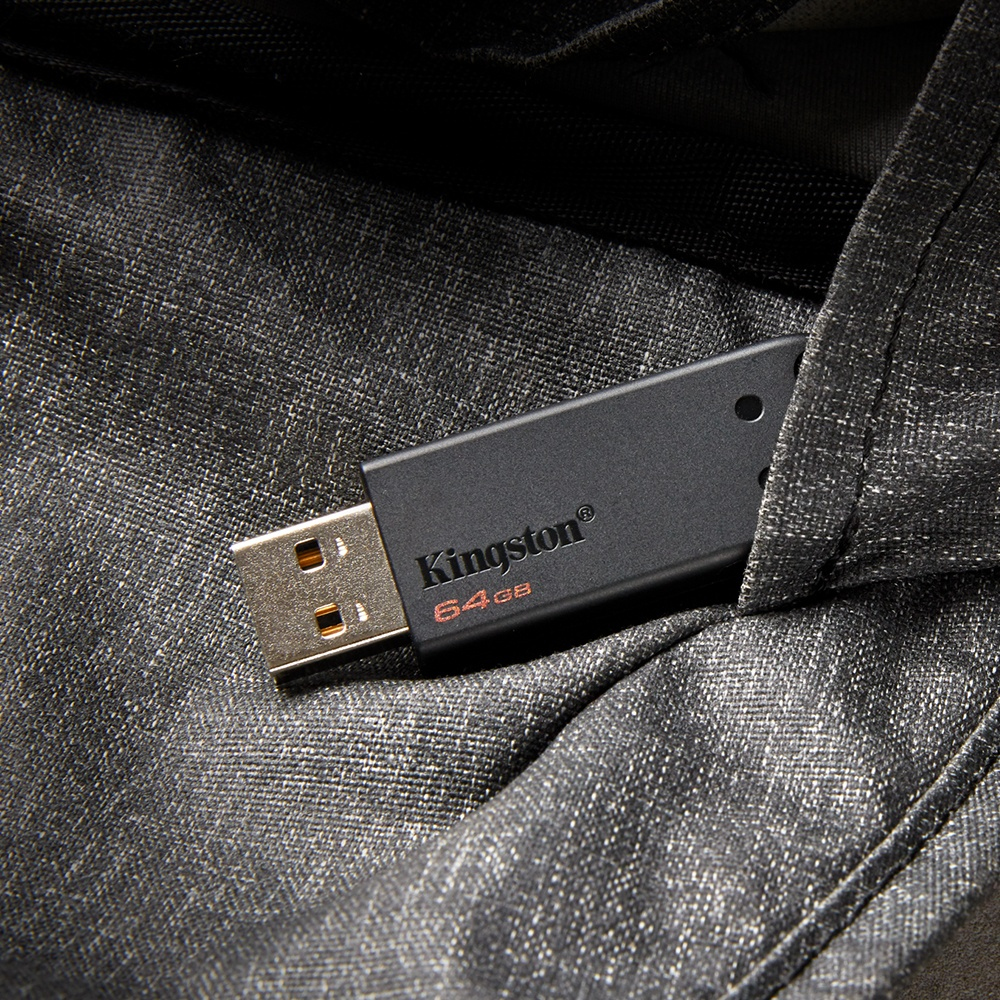 Kingston Technology 20 Co-logo – image 4