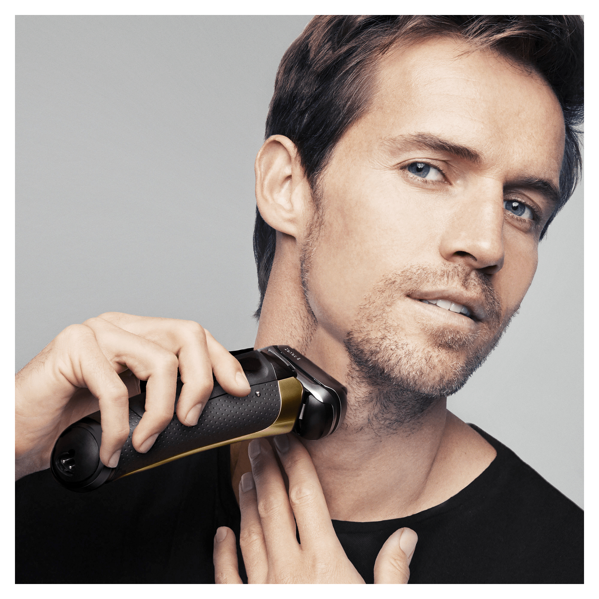 Braun Series 9 9299cc Electric Shaver for Men, Clean&Charge Station and Travel Case – image 6