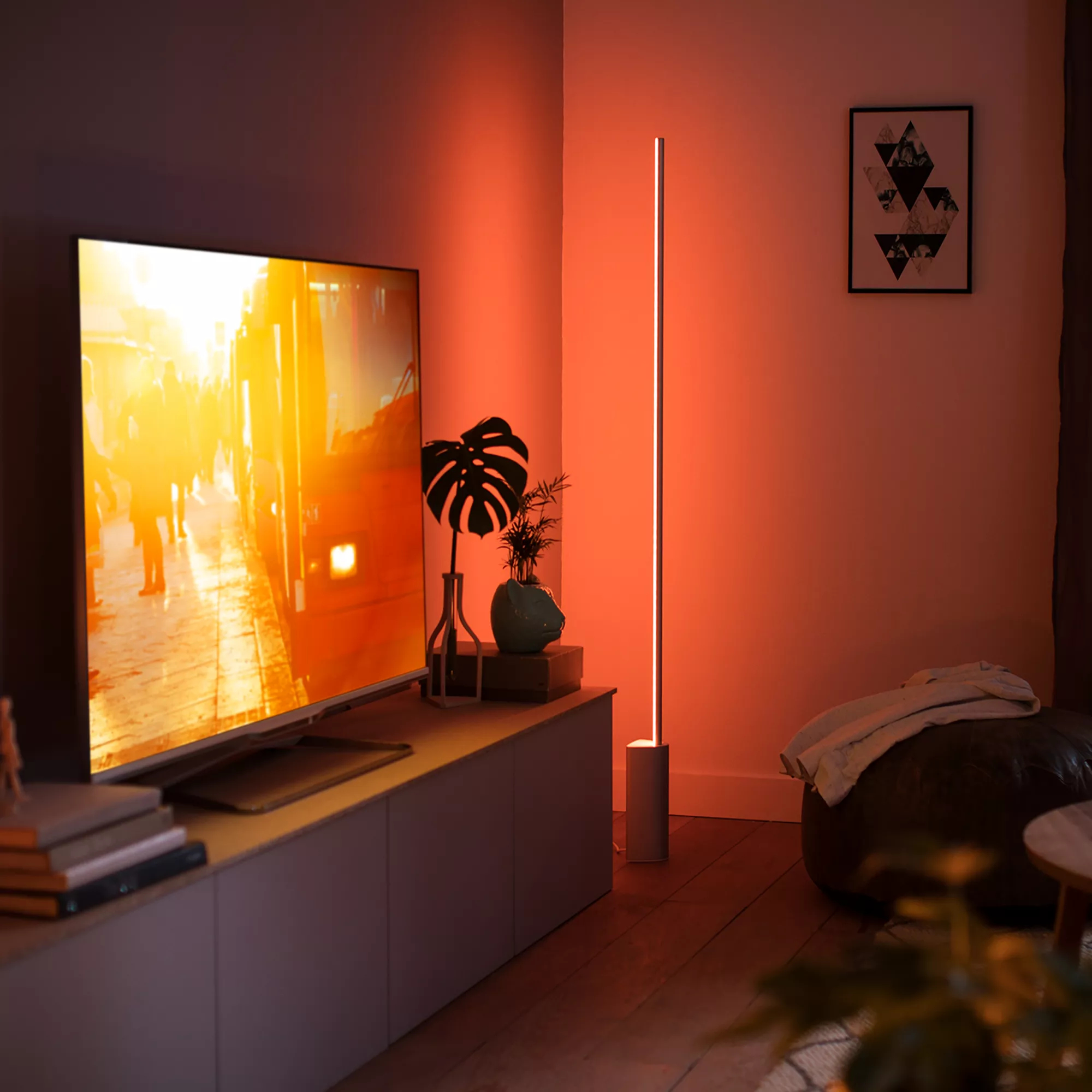 Philips by Signify Philips Hue White and colour ambience Signe floor light – image 4