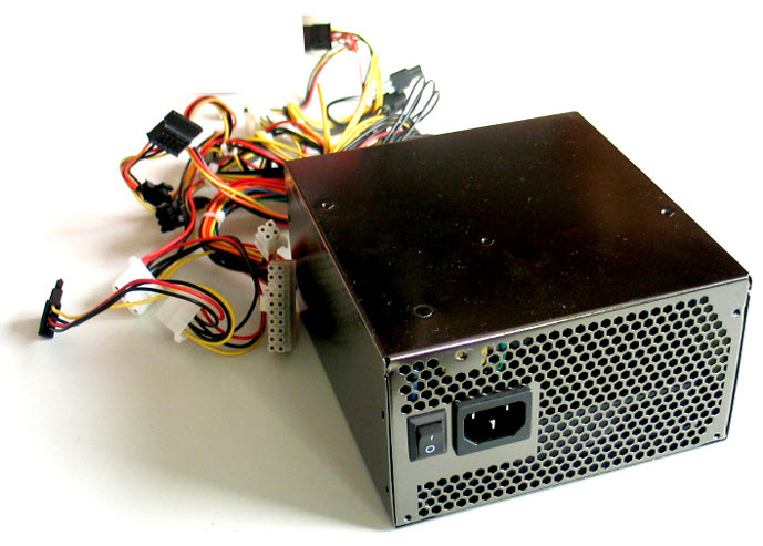 CoolBox F-650 power supply unit – image 2