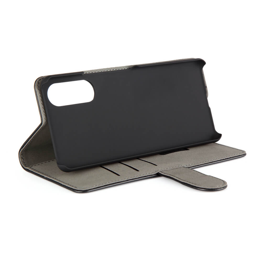 Gear Wallet Case Black - Xperia 10 II – image 4