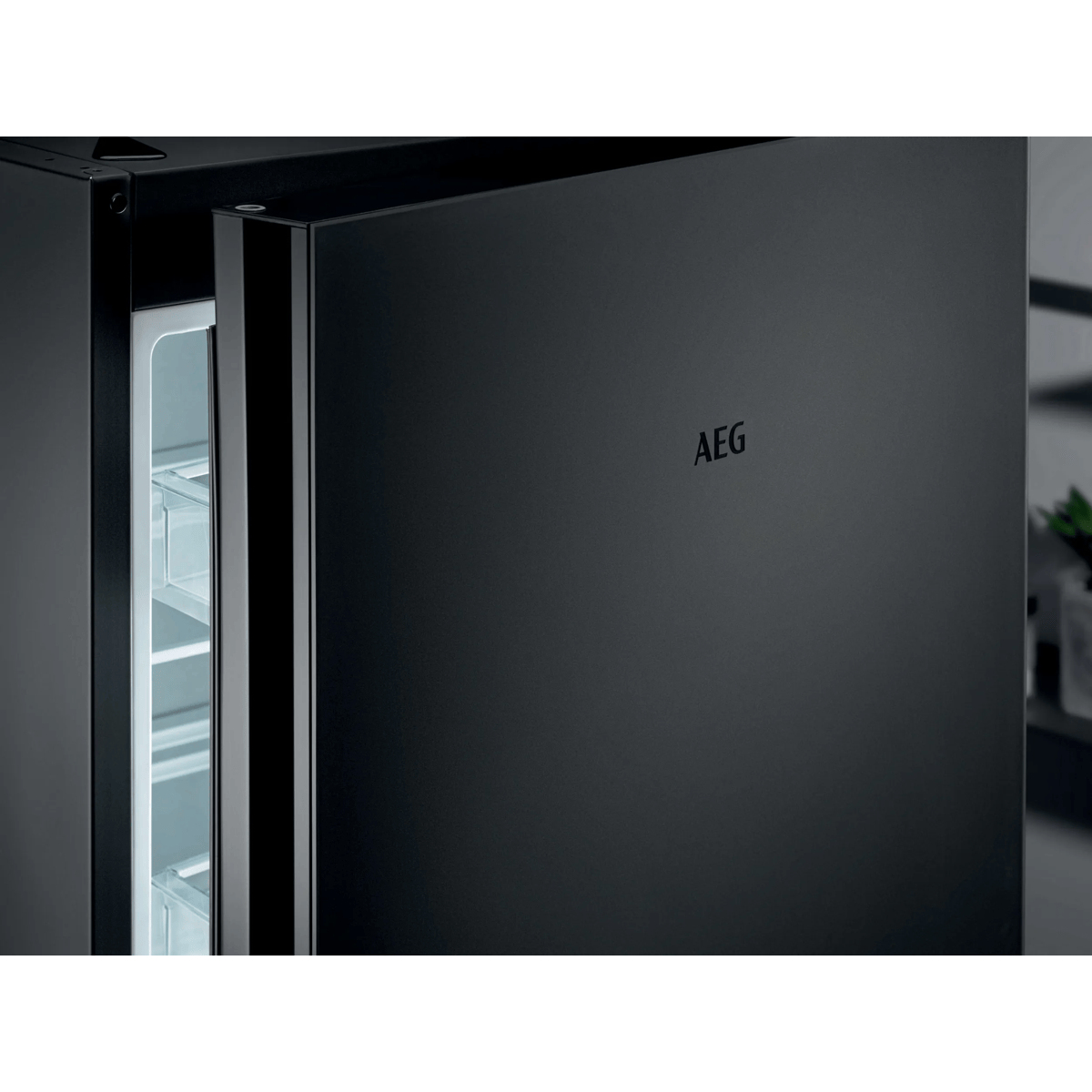 AEG RCB732E7MG Freestanding – image 5