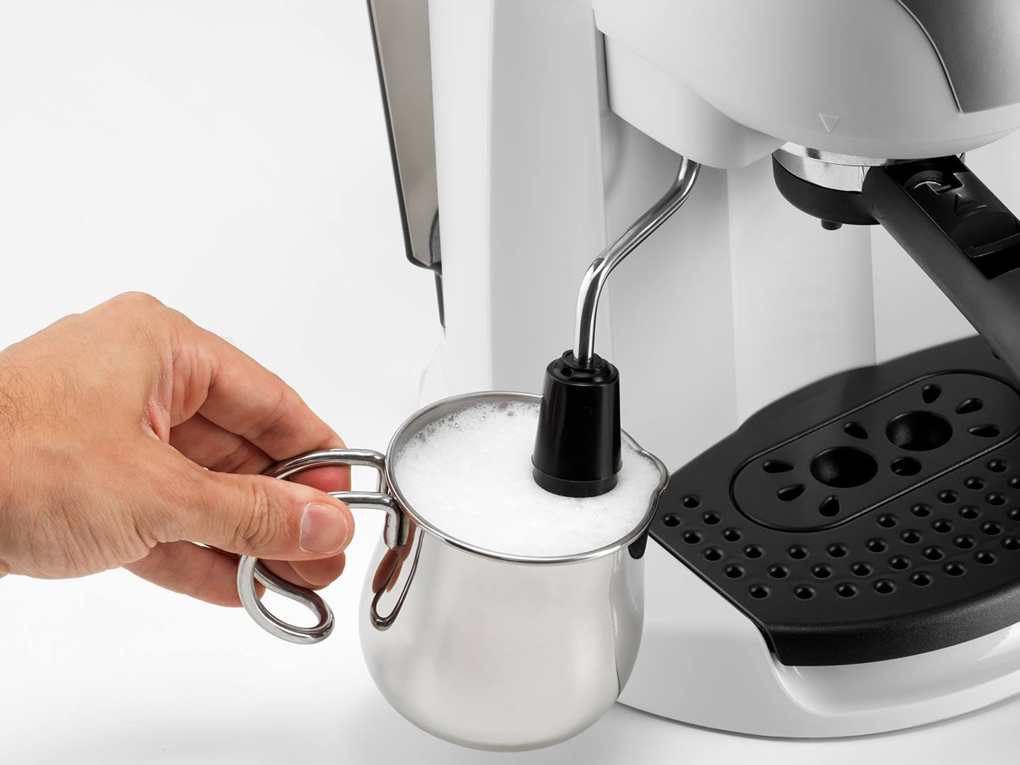 De’Longhi EC 221.W – image 3