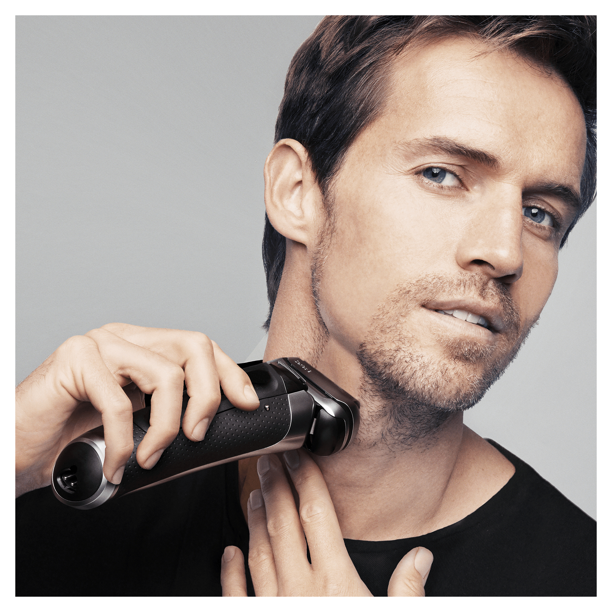 Braun Series 9 Electric Shaver for Men 9292cc, Clean&Charge Station and Travel Case – Silver – image 6