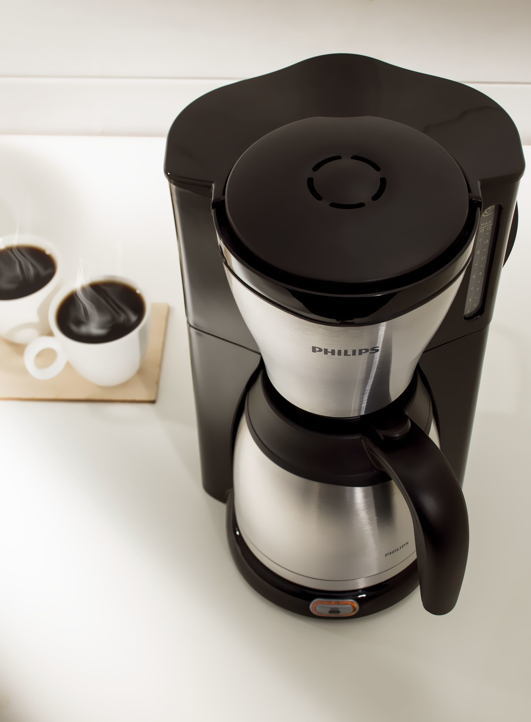 Philips Viva Collection HD7546/25 coffee maker Semi-auto Drip coffee maker – image 2