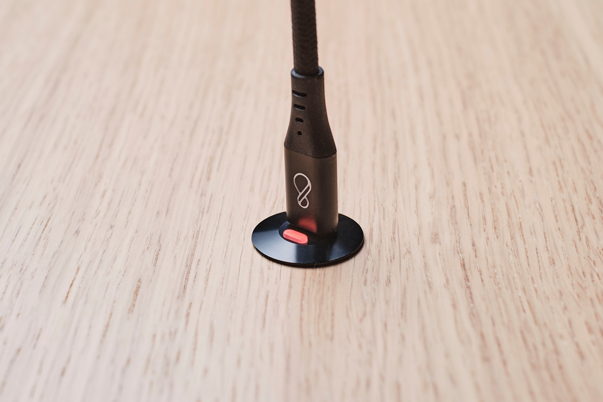 صورة Ochno O-SWO-100-S-1 USB Type-C Hub, أسود