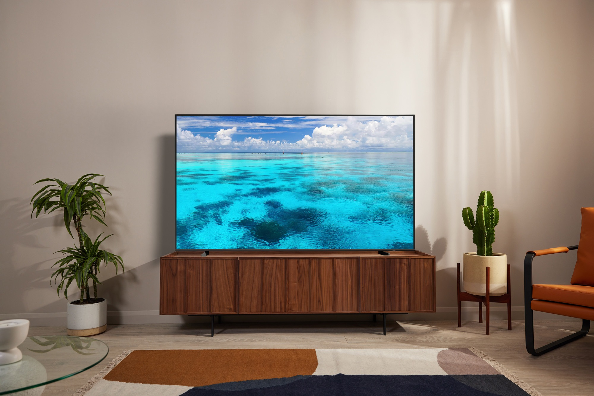 Samsung GQ50Q60BAUXZG TV – image 6