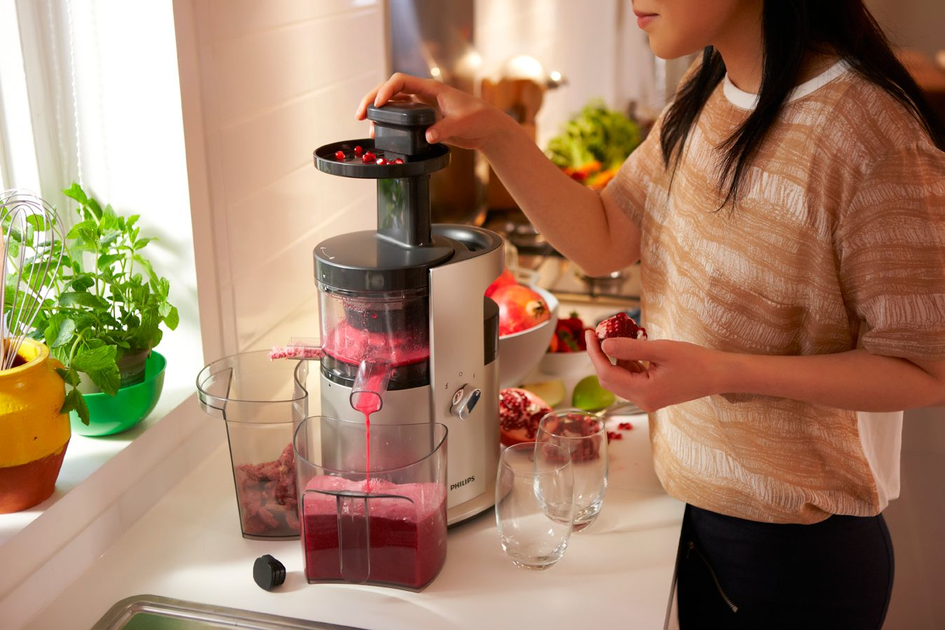 Philips Avance Collection HR1882/31 juice maker Slow juicer – image 9