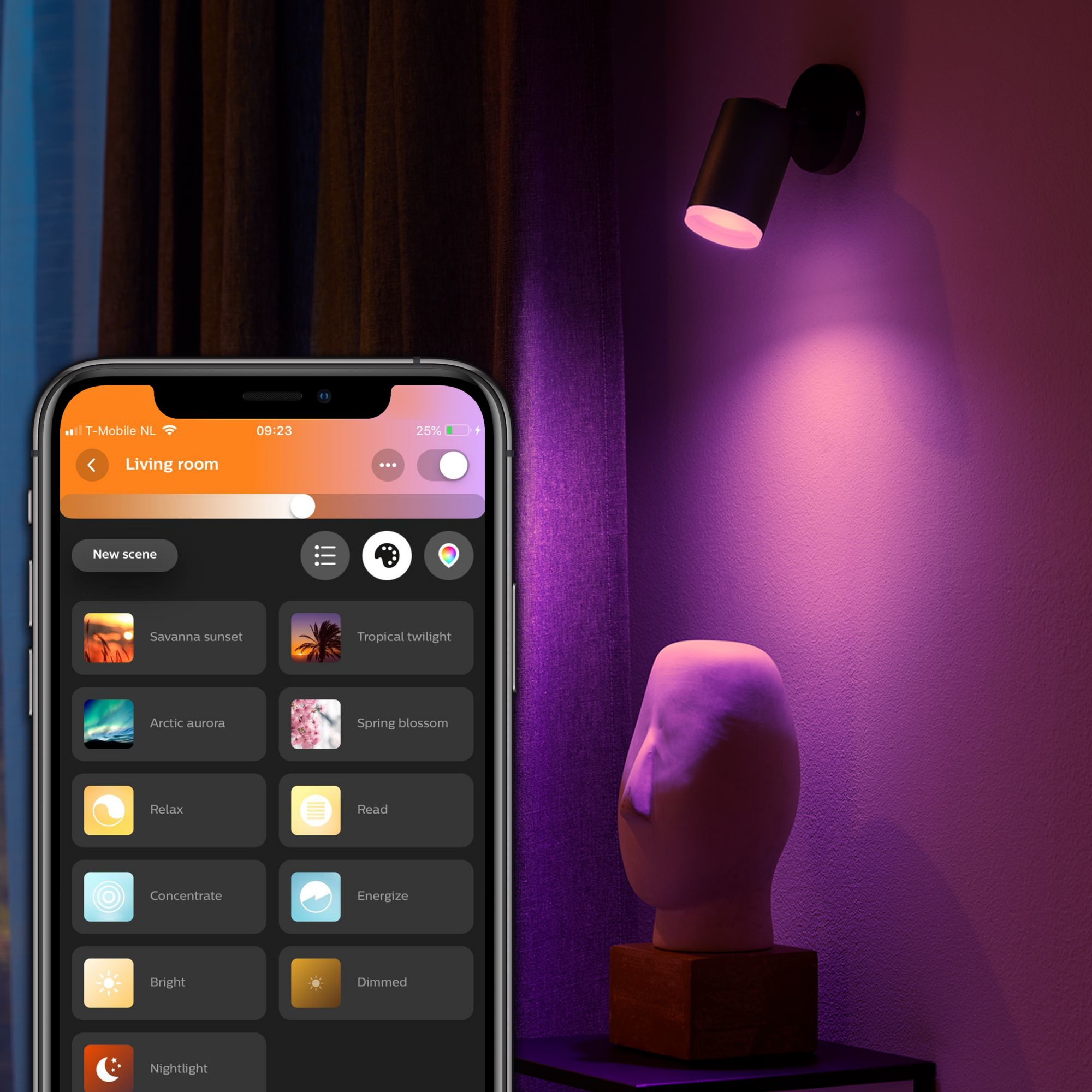 Philips by Signify Philips Hue White and colour ambience Fugato single spotlight – image 7