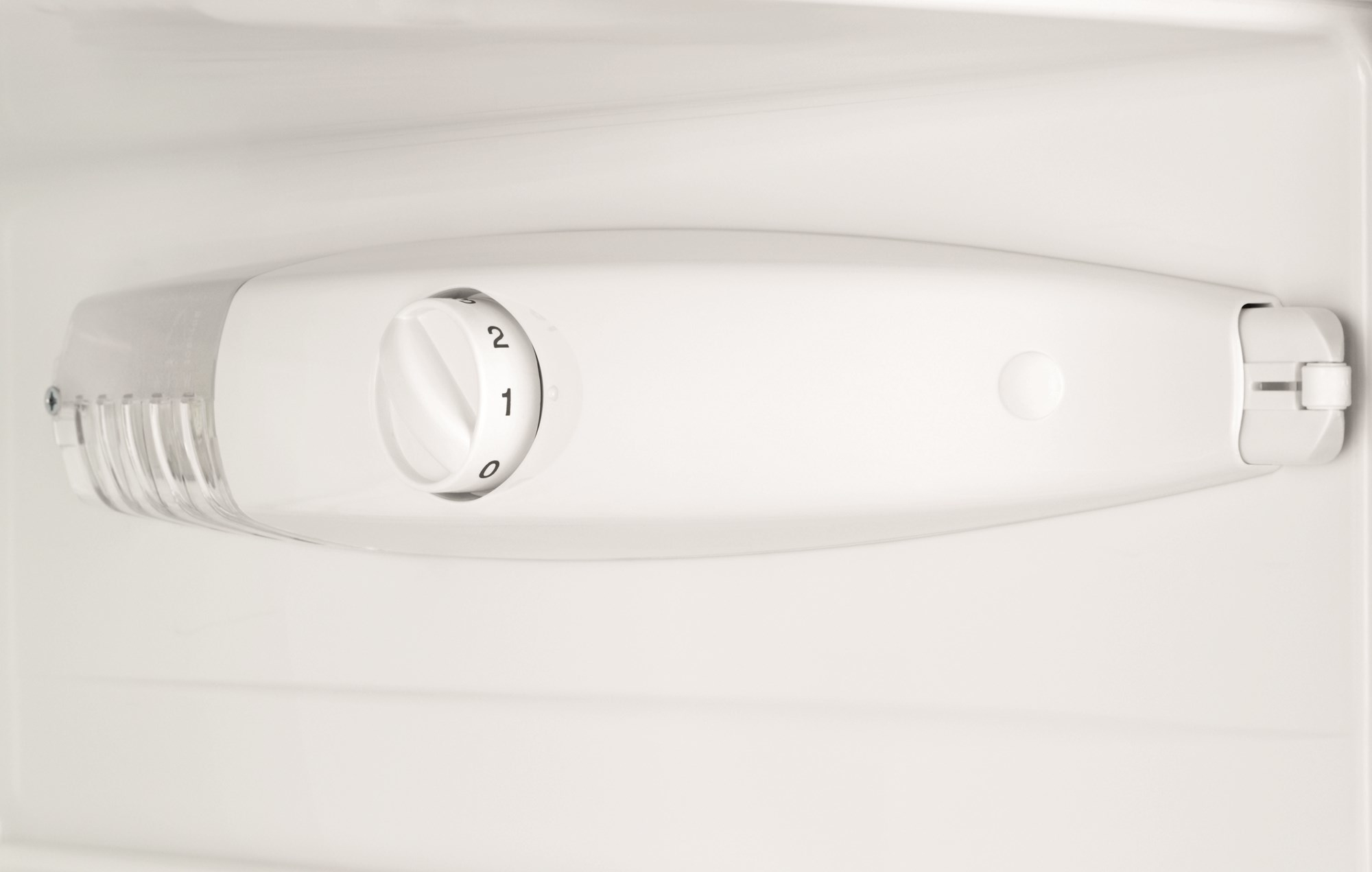 Electrolux ENN3114AOW fridge-freezer Built-in – image 3