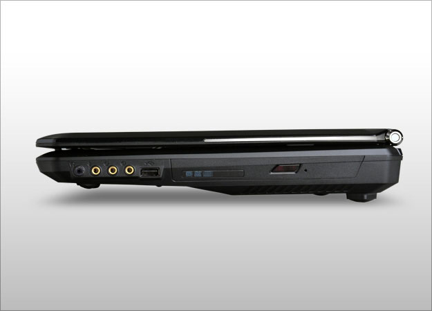 MSI Gaming Destroyer-280 AMD A10 A10-5750M Laptop – image 4
