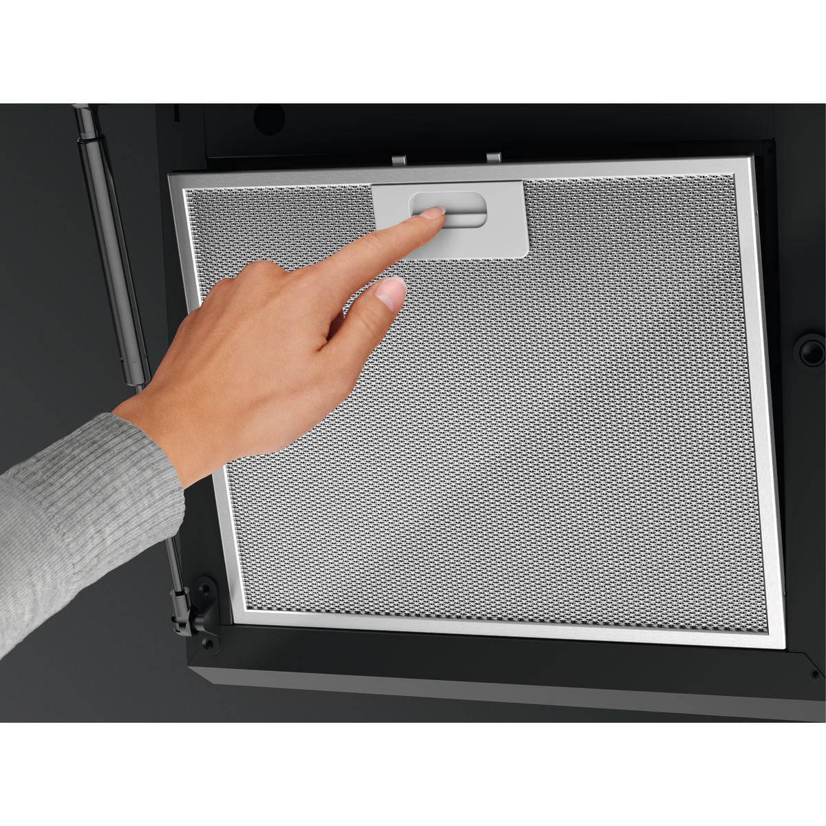 AEG DVE5661HB Black 710 m³/h – image 6
