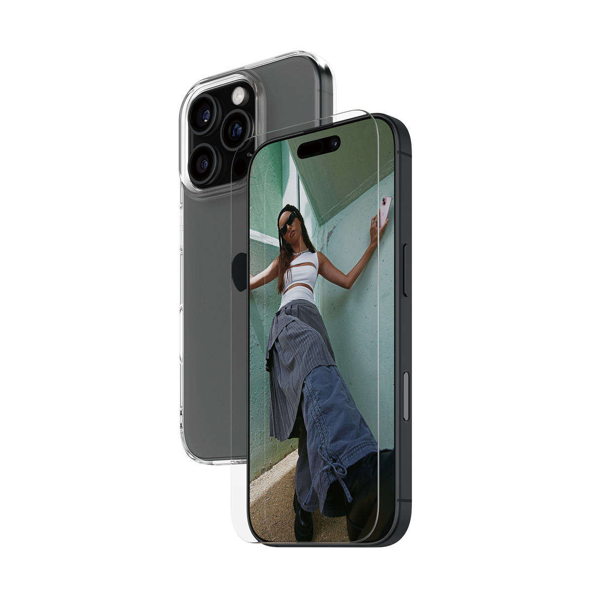 PanzerGlass SAFE. by ® 2-in-1 Protection Bundle iPhone 16 Pro Clear screen protector Apple 1 pc(s)